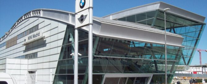 BMW_Las_Tablas_(Madrid)_06