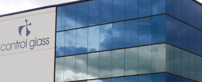 contact_controlglass
